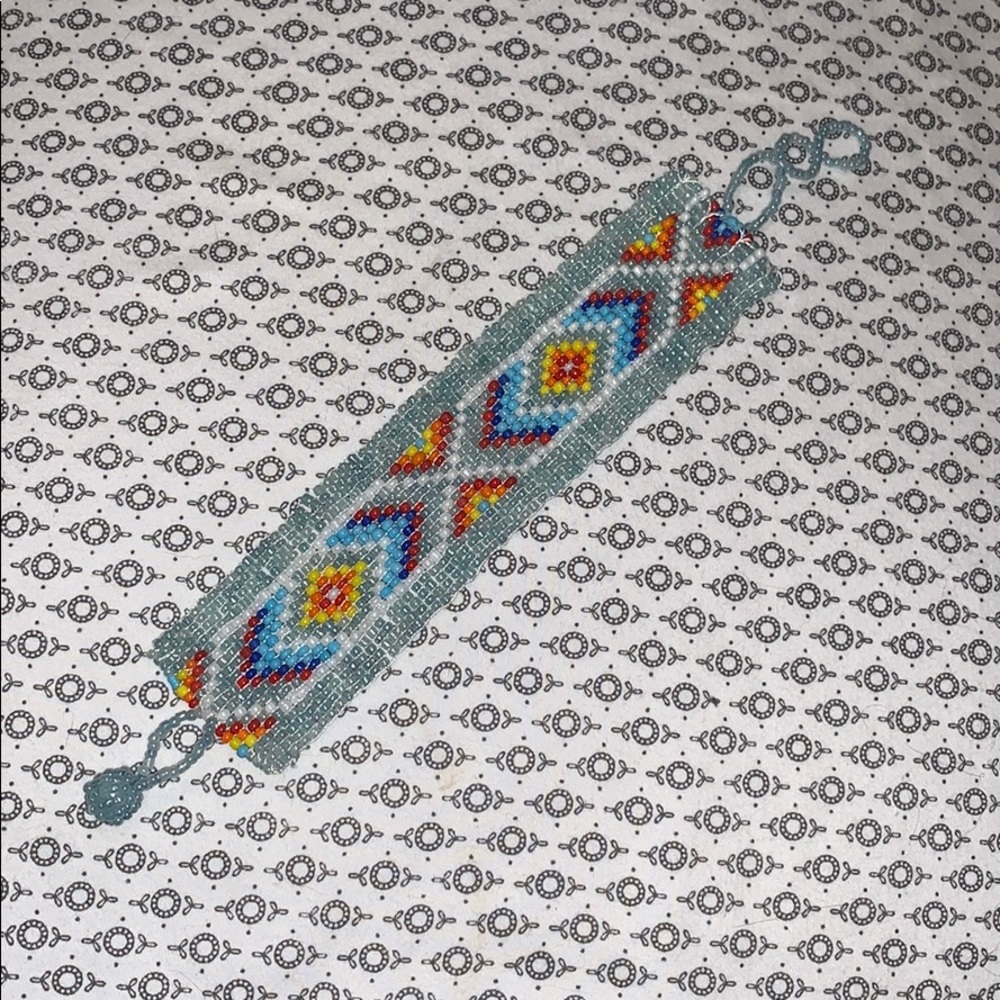 Beaded bracelet